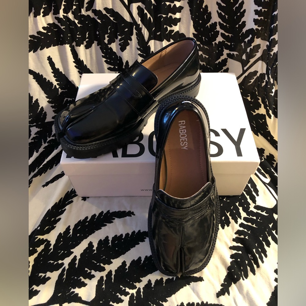 NWT Raboesy Tabi Loafers
